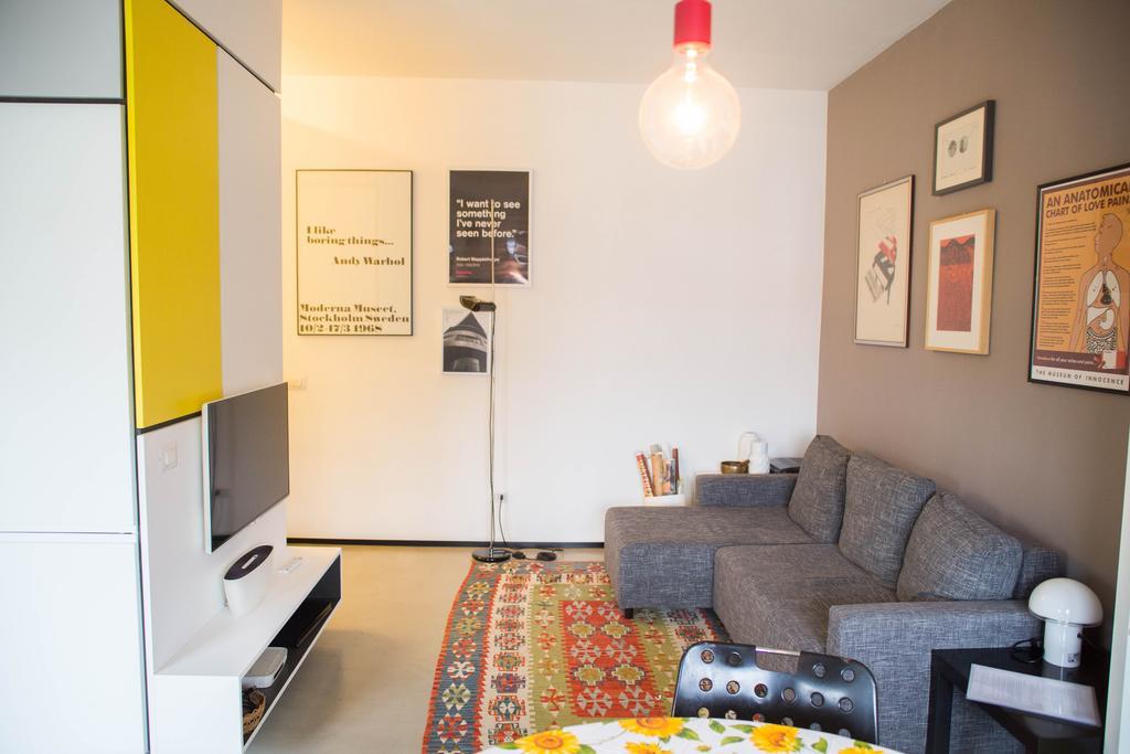 Lorenteggio Business Apartment Milan Exterior photo