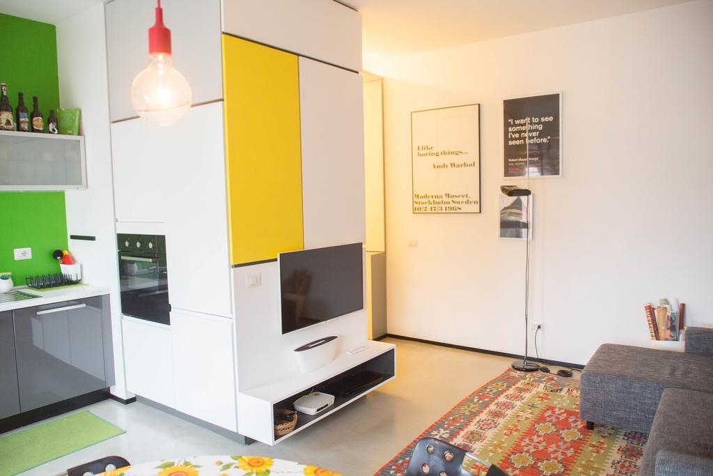 Lorenteggio Business Apartment Milan Exterior photo
